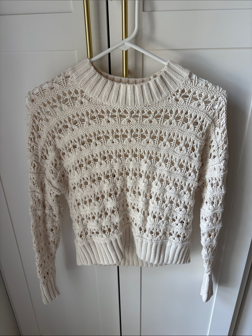 Abercrombie & Fitch open knit cream crewneck sweater XS
